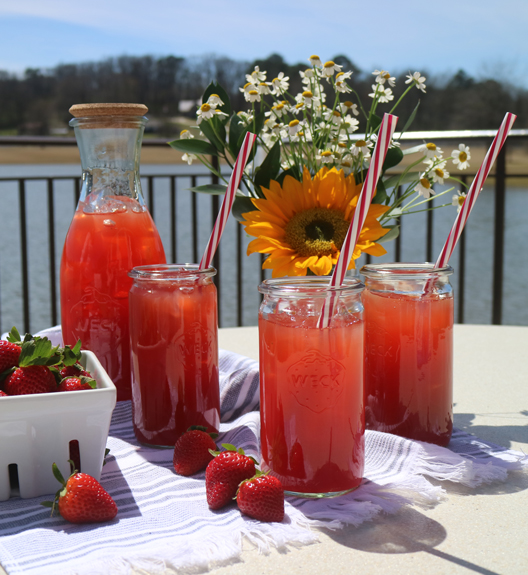 Southern Strawberry Sweet Tea
